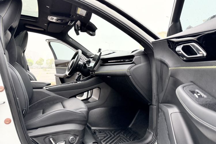 Used Lynk & Co 03 2023 2.0TD DCT H-Power Halo