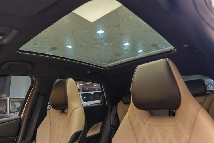 Used BYD Dolphin 2023 420 km Fashion Edition