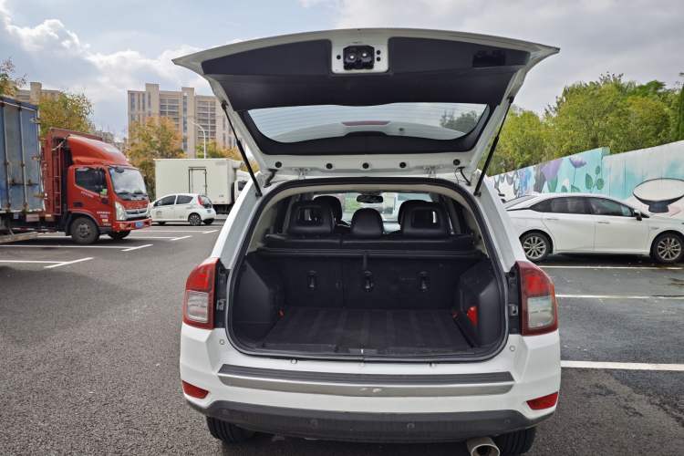 Used Jeep Compass 2014 Revised Version 2.4L Four-Wheel Drive Comfort Edition