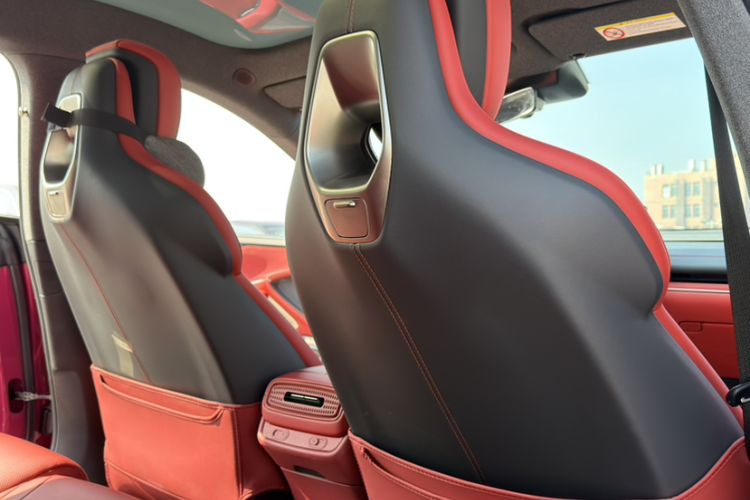 Used Xiaomi Auto SU7 2024 Rear-Drive Ultra-Long Range Advanced Pro-Level Intelligent Driving Version
