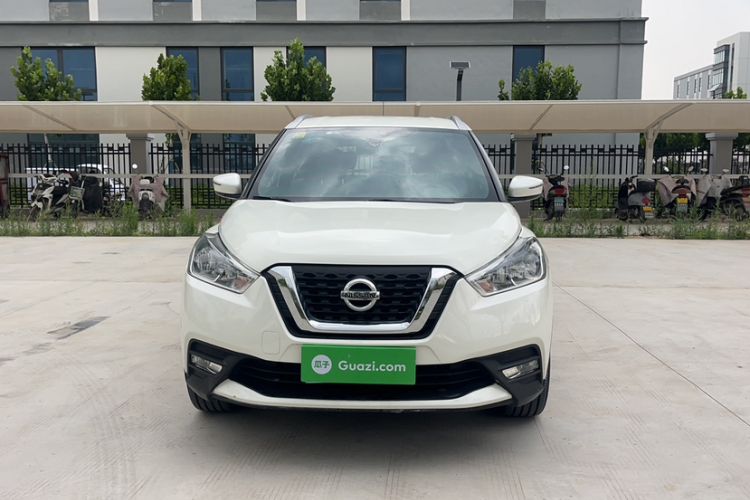 Used Nissan Kicks 2018 1.5L CVT Smart Connect Luxury Edition
