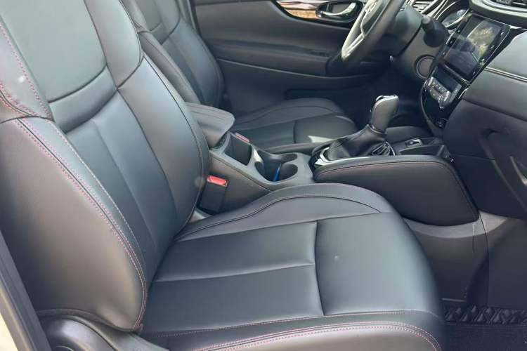 Used Nissan Qashqai 2023 Classic 2.0L CVT XV Comfort Edition
