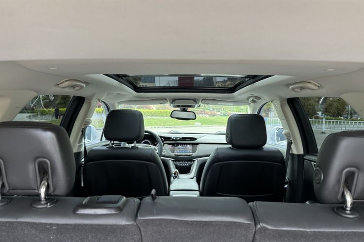 Used Cadillac XT5 2017 Anniversary Edition 28T Four-Wheel Drive Luxury Model
