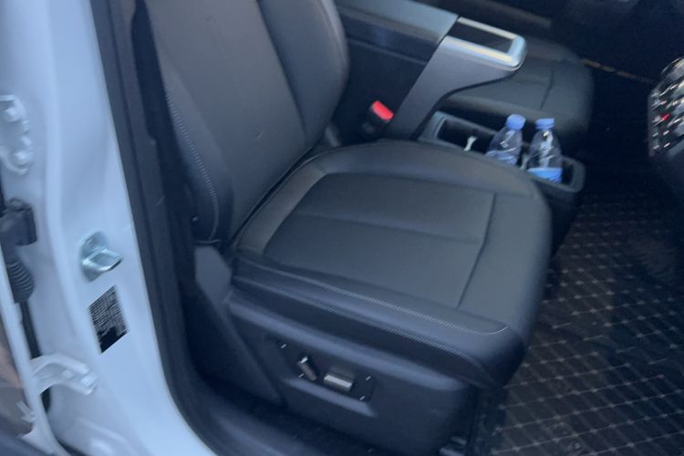 Used iCAR V23 2025 501 Four-Wheel Drive Intelligent Driving Version