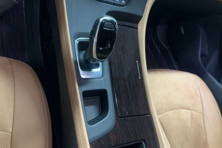 Used Buick LaCrosse 2018 28T Luxury Model