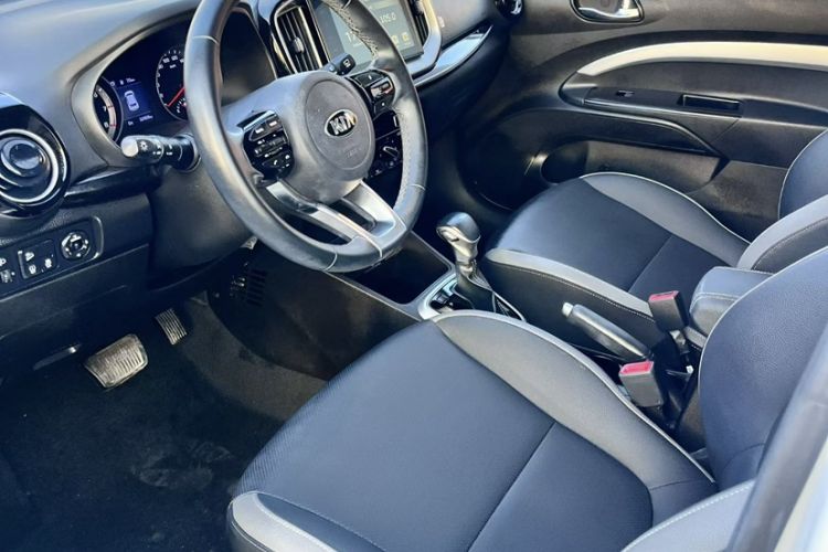 Used Kia kx1 Stonic 2021 1.4L Automatic Fun Edition