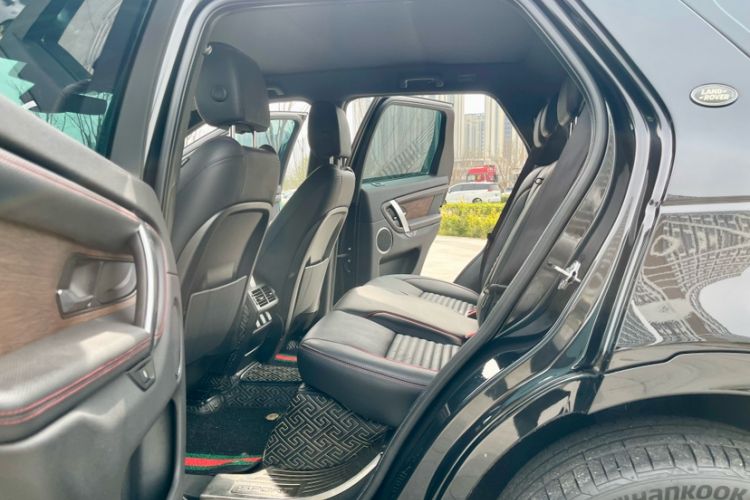 Used Land Rover Discovery Sport 2020 249 PS R-Dynamic Performance Edition Interior 6