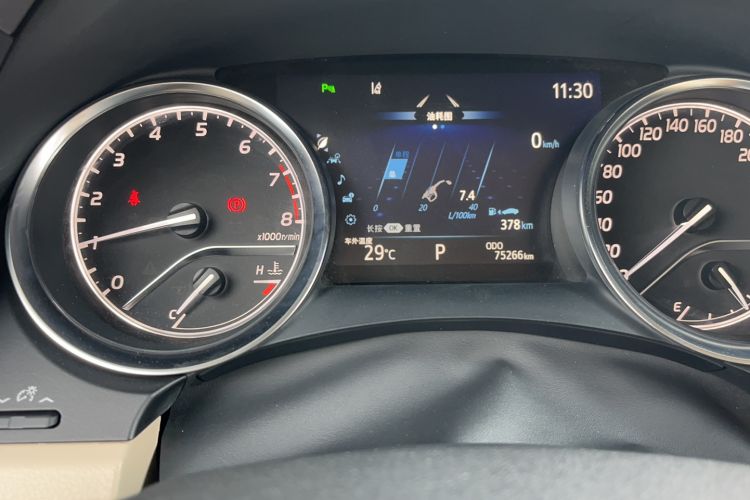 Used Toyota Camry 2019 2.5G Luxury Edition China VI Standard
