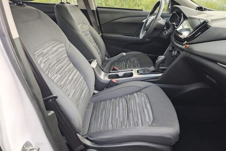 Used Chevrolet Cavalier 2019 320 Automatic Enjoyment with Sunroof