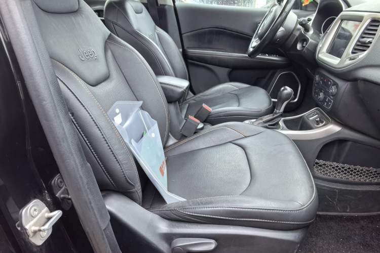 Used Jeep Compass 2017 200T Automatic Family Edition