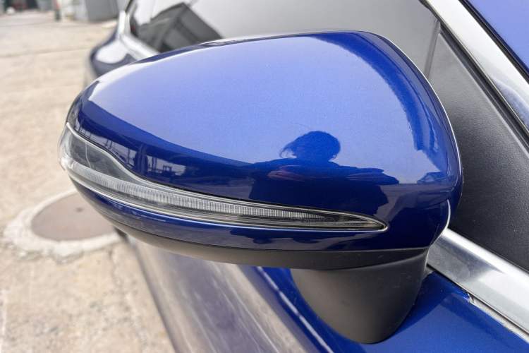 Used Mercedes-Benz C-Class 2020 C 260 Coupe Exterior 6