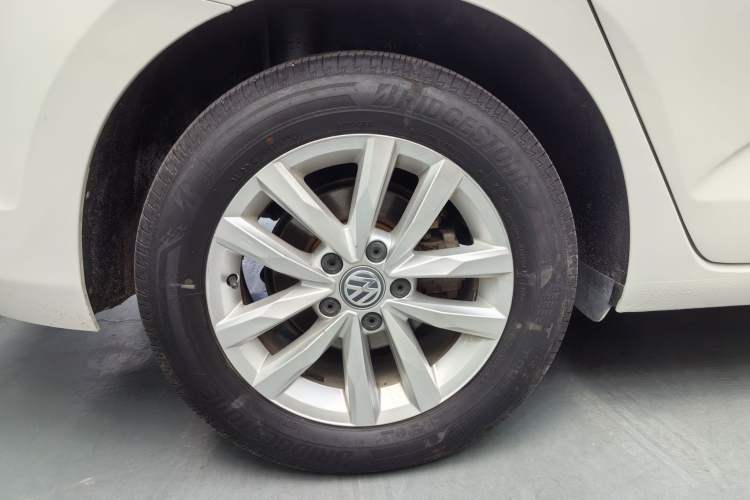 Used Volkswagen Touran 2018 Volkswagen Touran L 280TSI DSG Comfort Edition 7 Seats China VI Standard