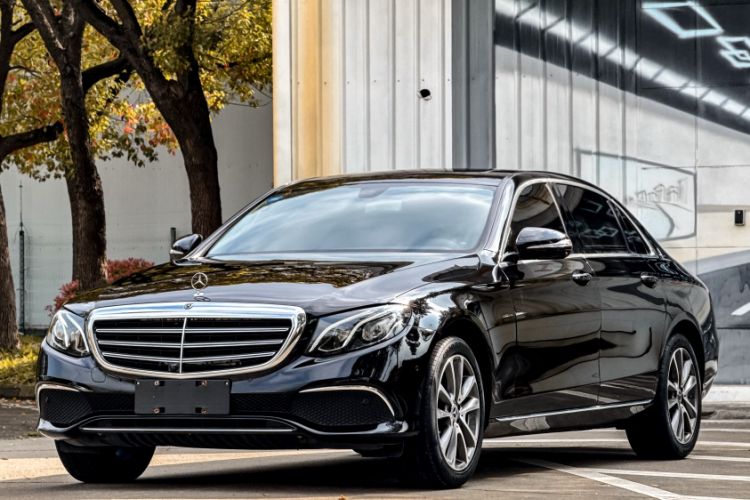 Used Mercedes-Benz E-Class 2019 E 260 L