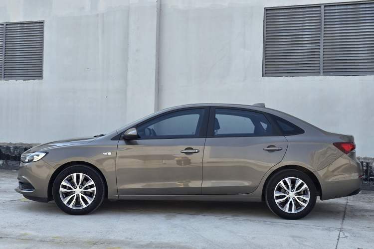 Used Buick GT 2019 18T Automatic Connected Elite Model China VI Standard