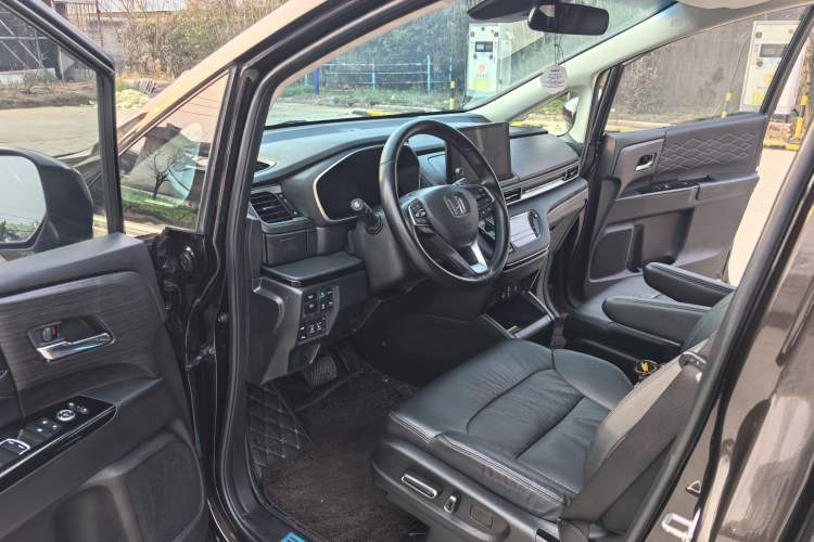 Used Honda Elysion 2024 2.0L eHEV Luxury Edition