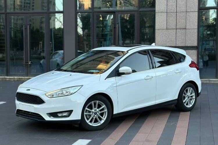 Used Ford Focus 2018 Hatchback Classic EcoBoost 180 Automatic Elite Model
