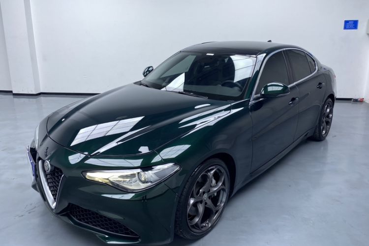 Used Alfa Romeo Giulia 2021 2.0T 280HP Luxury Edition