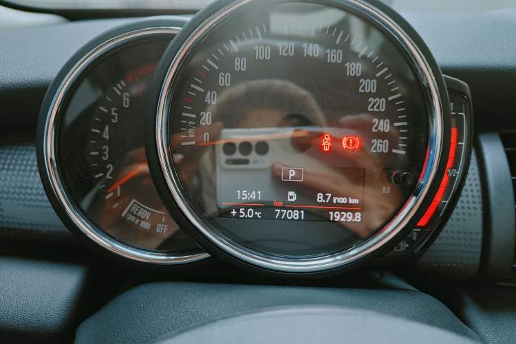 Used MINI MINI 2016 1.5T COOPER Five-Door Edition