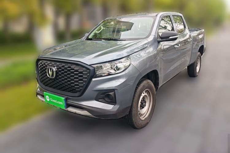 Used CHANGAN F70 Blue Core 2023 2.0T Gasoline Automatic Two-Wheel Drive Wealth Creation Version Long Wheelbase