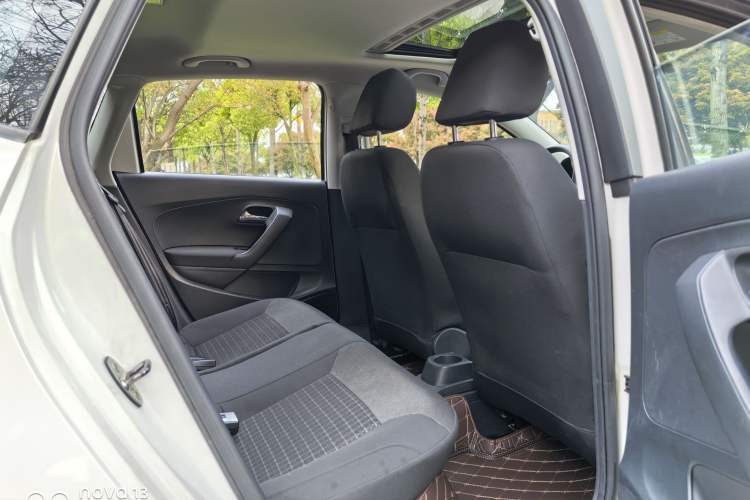 Used Volkswagen Polo 2018 1.5L Automatic Enjoyment Model
