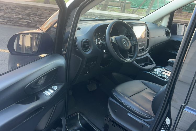 Used Mercedes-Benz Vito 2016 2.0T Elite Edition
