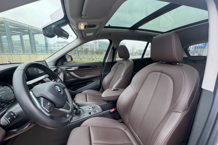 Used BMW X1 2020 sDrive25Li Leading Model
