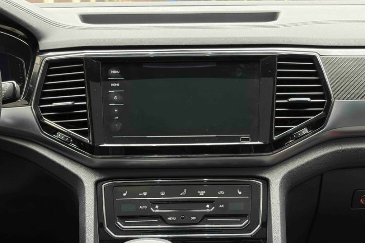 Used Volkswagen Teramont X 2020 380TSI Four-Wheel Drive Prestige Luxury Edition Audio And AC Panel