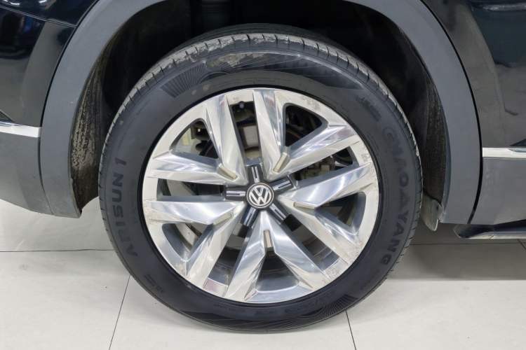 Used Volkswagen Teramont 2019 530 V6 Four-Wheel Drive Flagship Version China V Standard
