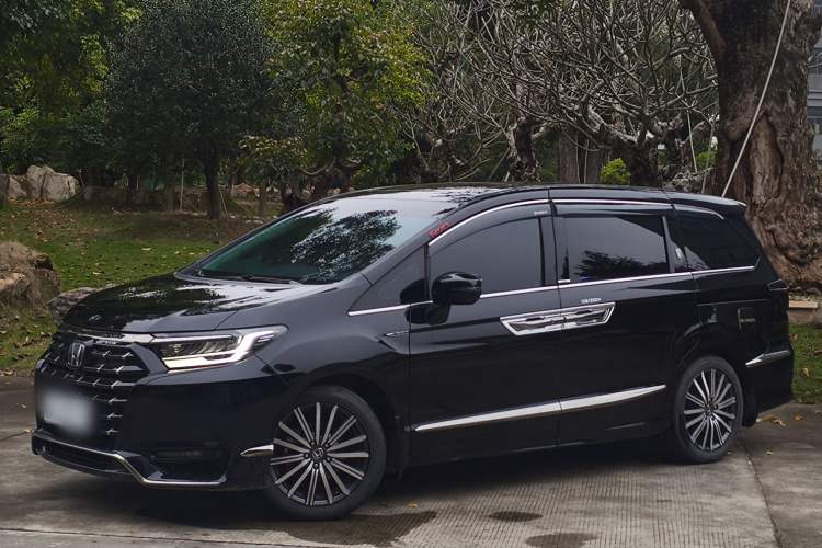 Used Honda Elysion 2022 2.0L eHEV Luxury Edition