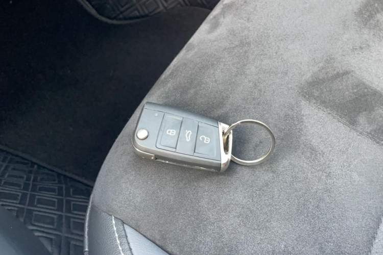 Used Volkswagen Sagitar 2019 280TSI DSG Luxury Version China VI Standard