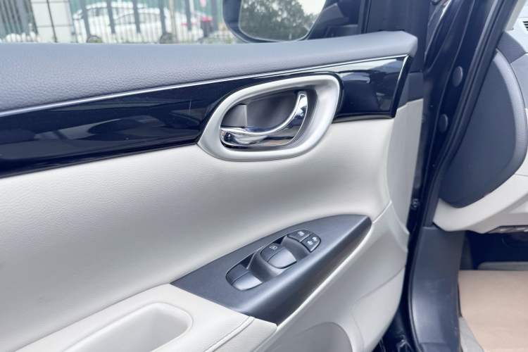 Used Nissan Sylphy 2019 1.6XV CVT Smart Connect Luxury Edition China VI Standard
