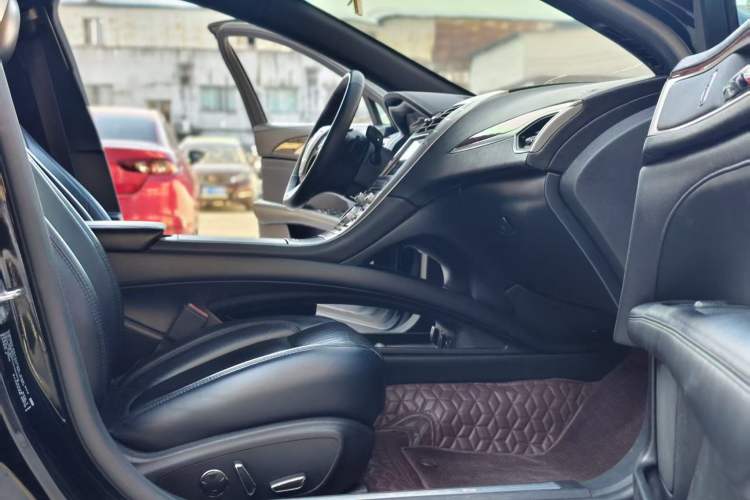 Used Lincoln MKZ 2017 2.0T Luxury Edition