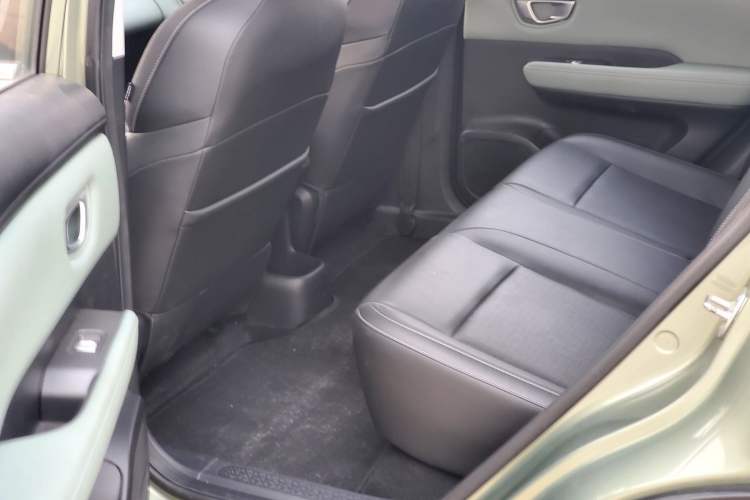 Used Wuling Bingo PLUS 2024 510 km Flagship Edition Four-Seater Version
