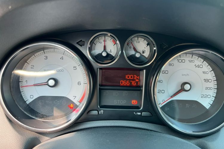 Used Peugeot 308 2014 Enjoy Edition Classic 1.6L Manual YouShang Model