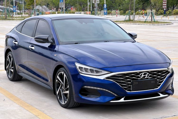 Used Hyundai Lafesta 2019 280TGDi Smart Edition China VI Standard Exterior 1