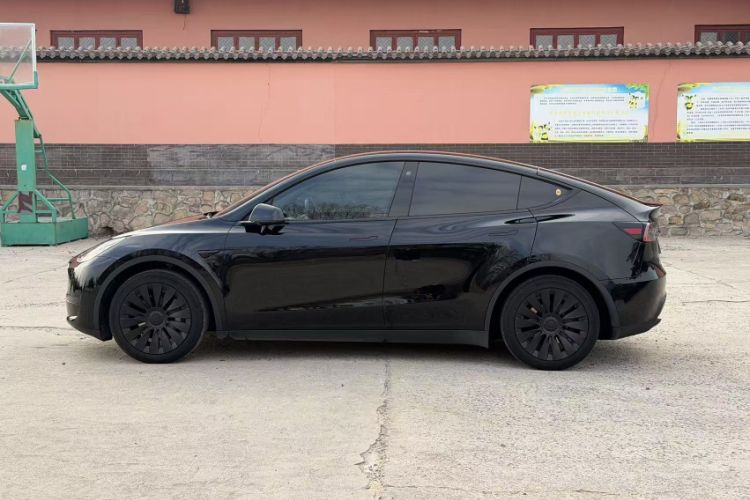 Used Tesla Model Y 2024 Rear-Wheel-Drive Version