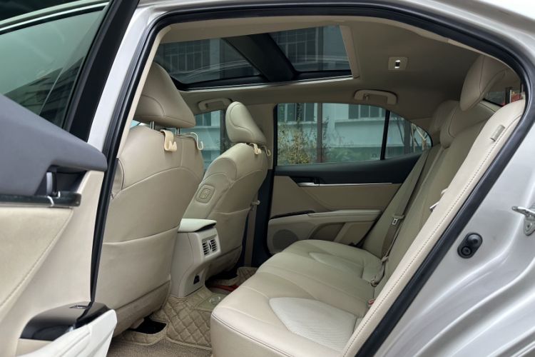 Used Toyota Camry 2019 2.5G Luxury Edition China VI Standard