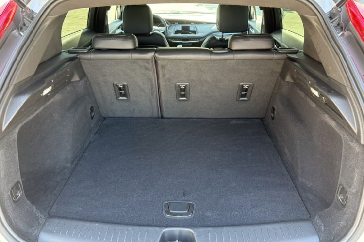 Used Cadillac XT4 2021 28T Two-Wheel Drive Tech Edition