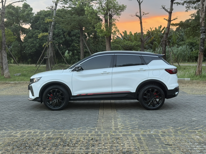 Geely Auto Coolray 2023 1.5T DCT Diamond Edition — снимка 14