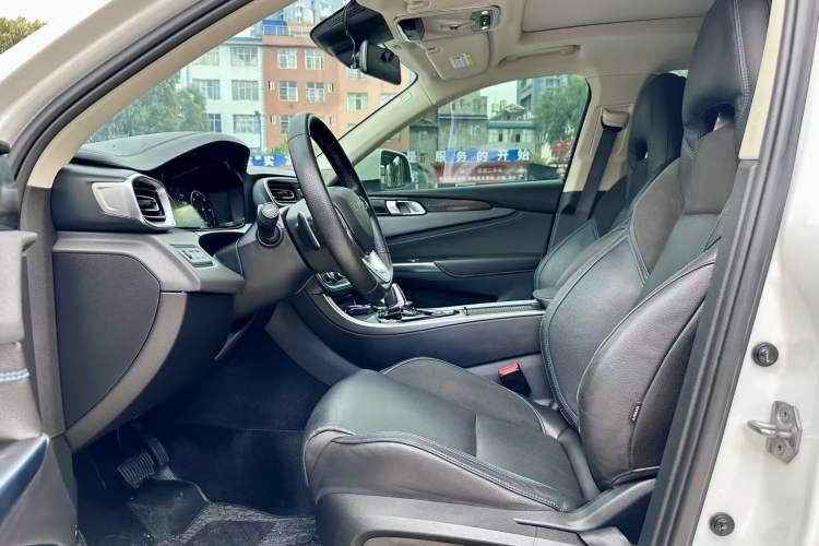 Used Lynk & Co 01 EM-P 2018 1.5T PHEV Jing Guo V
