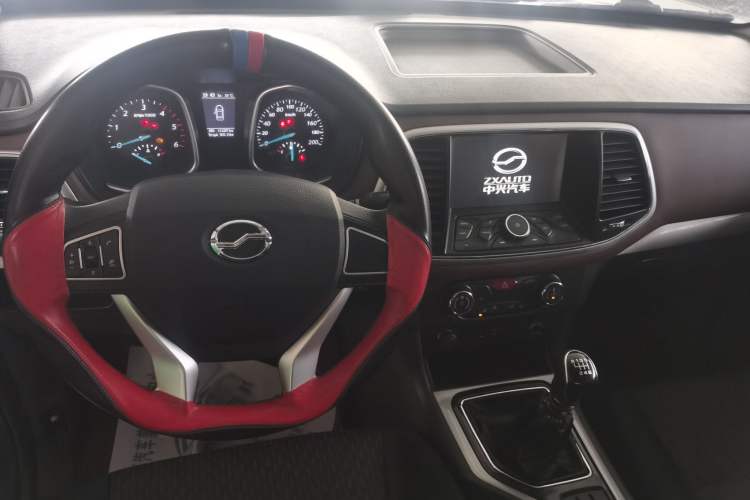 Used Zxauto Terralord 2018 2.5T Diesel Business Edition Two-Wheel Drive Comfortable Large Double Cab SD4V25R-100
