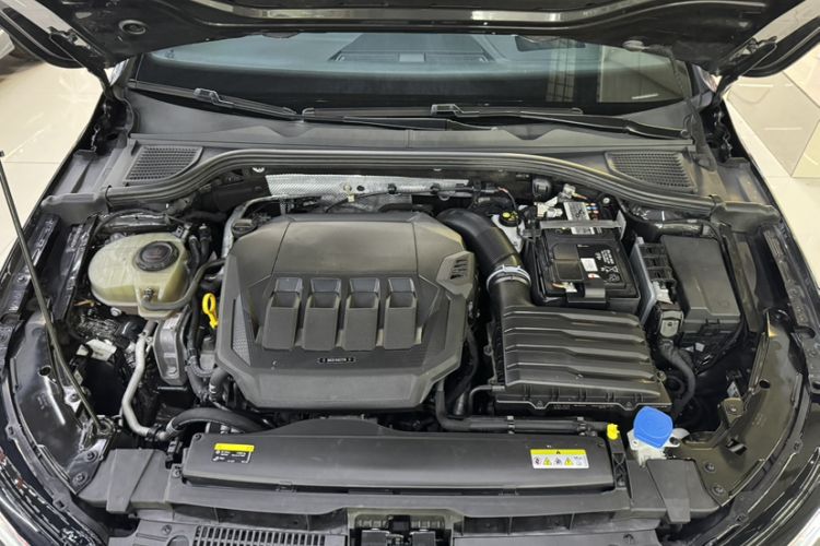 Used Volkswagen Golf GTI 2021 Facelift 380TSI DSG GTI Interior 9