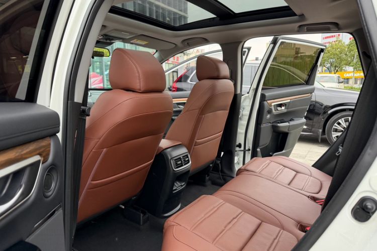 Used Honda CR-V 2021 240TURBO CVT 2WD Fashion Edition
