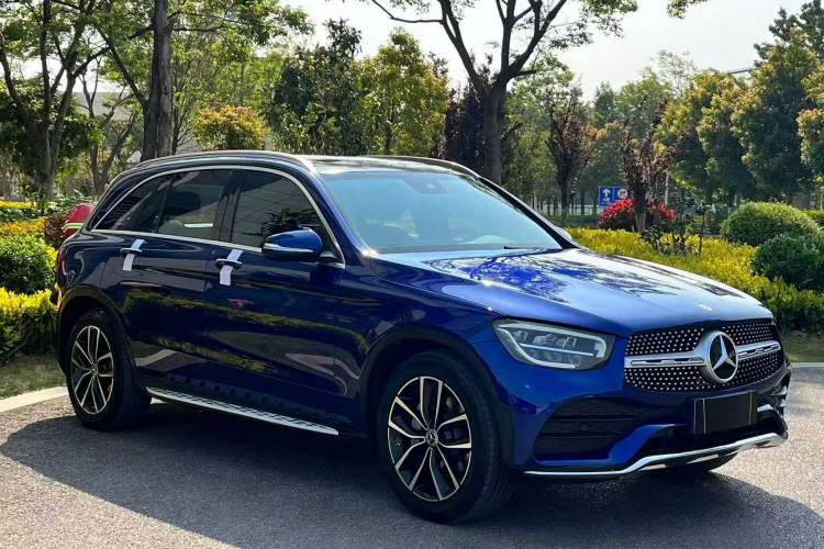 Used Mercedes-Benz GLC 2020 Facelift GLC 300 L 4MATIC Dynamic Edition Exterior 2