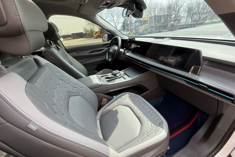 Used Ford Edge 2023 Ford Explorer L 2.0T EcoBoost Two-Wheel Drive 7-Seater Luxury Model
