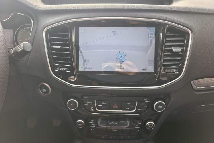 Used Geely Auto Vision X6 2016 1.8L Manual Luxury Model