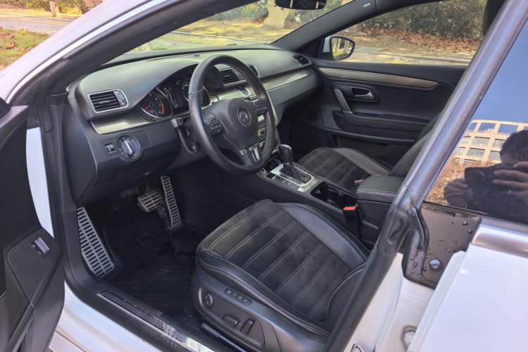 Used Volkswagen FAW-Volkswagen CC 2018 1.8TSI Prestige Model
