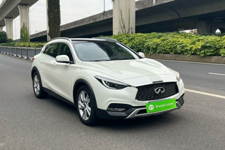 Used Infiniti QX30 2017 1.6T Two-Wheel-Drive Sport Edition
