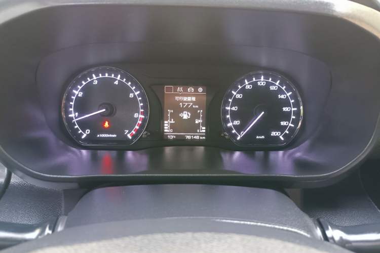 Used CHANGAN OSHAN X70A 2018 1.5L Manual Luxury Model
