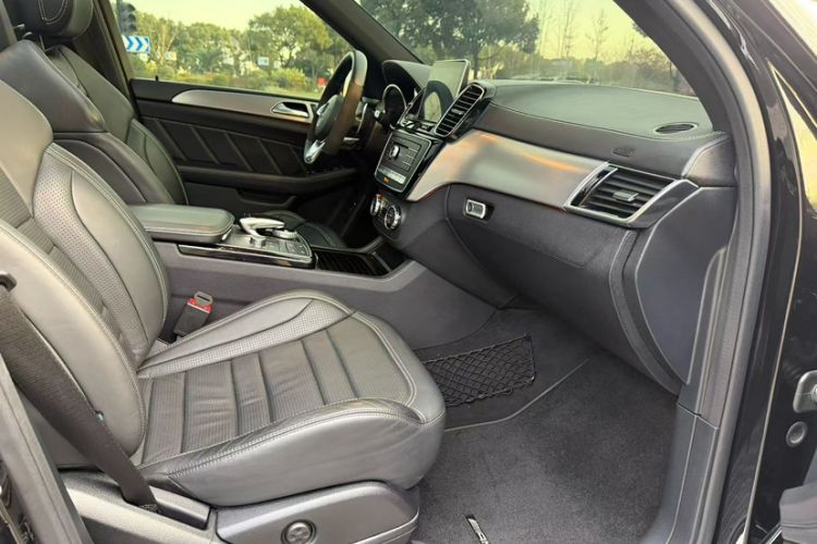 Used Mercedes-Benz GLE AMG 2015 AMG GLE 63 4MATIC